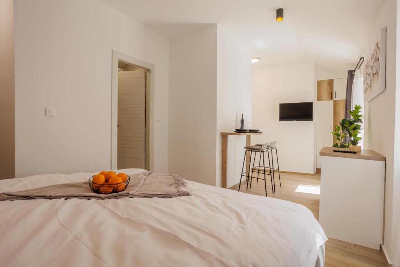 Apartments Piritus Σπλιτ Εξωτερικό φωτογραφία